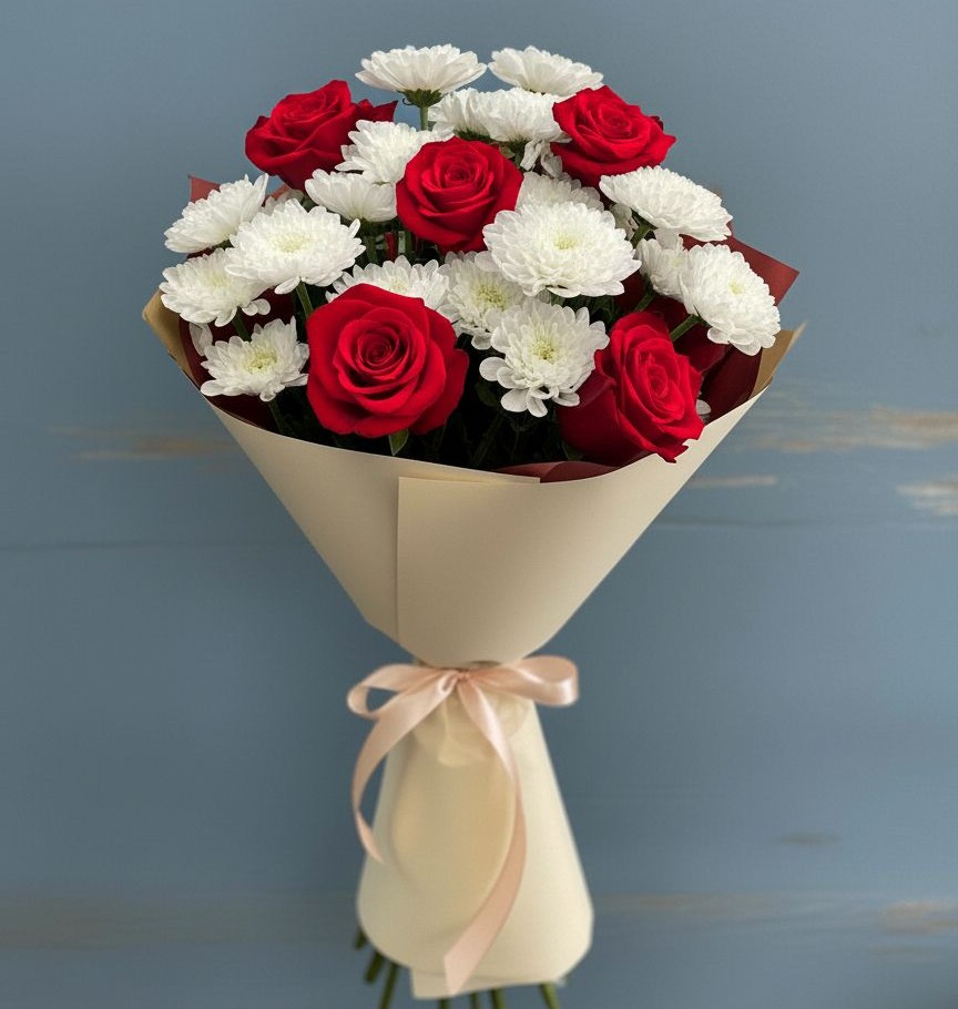 Букет цветов из: Розы и Хризантемы в Красногорском Алтайского края