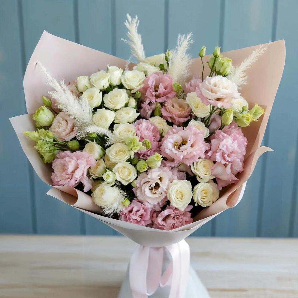 Букет цветов из: Альстромерии и Розы в Красногорском Алтайского края