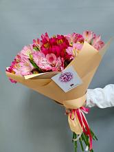 Букет цветов из:  Альстромерии #REPLACE_PRED# Красногорском Алтайского края