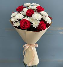 Букет цветов из:  Розы и Хризантемы в Красногорском Алтайского края