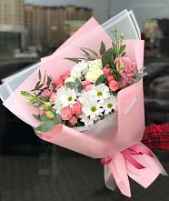 Букет цветов из:  Розы, Лизиантусы и Хризантемы в Красногорском Алтайского края