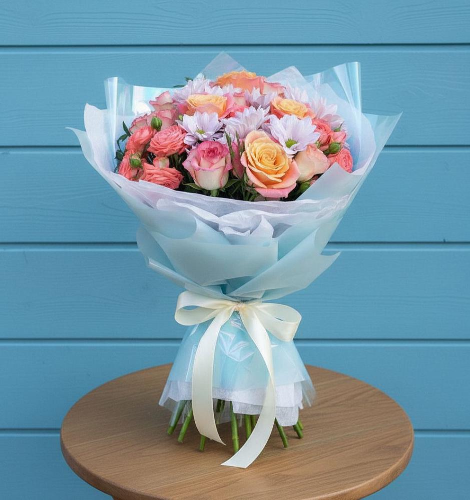 Букет цветов из: Хризантемы и Розы в Красногорском Алтайского края