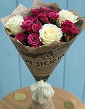 Букет цветов из:  Розы в Красногорском Алтайского края