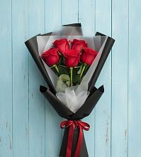 Букет цветов из:  Розы в Красногорском Алтайского края
