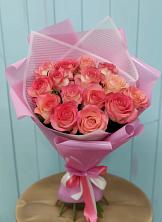 Букет 15 Розовых роз Равель в Красногорском Алтайского края