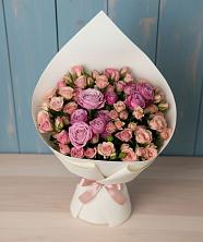 Букет цветов из:  Розы в Красногорском Алтайского края