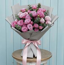Букет цветов из:  Розы в Красногорском Алтайского края